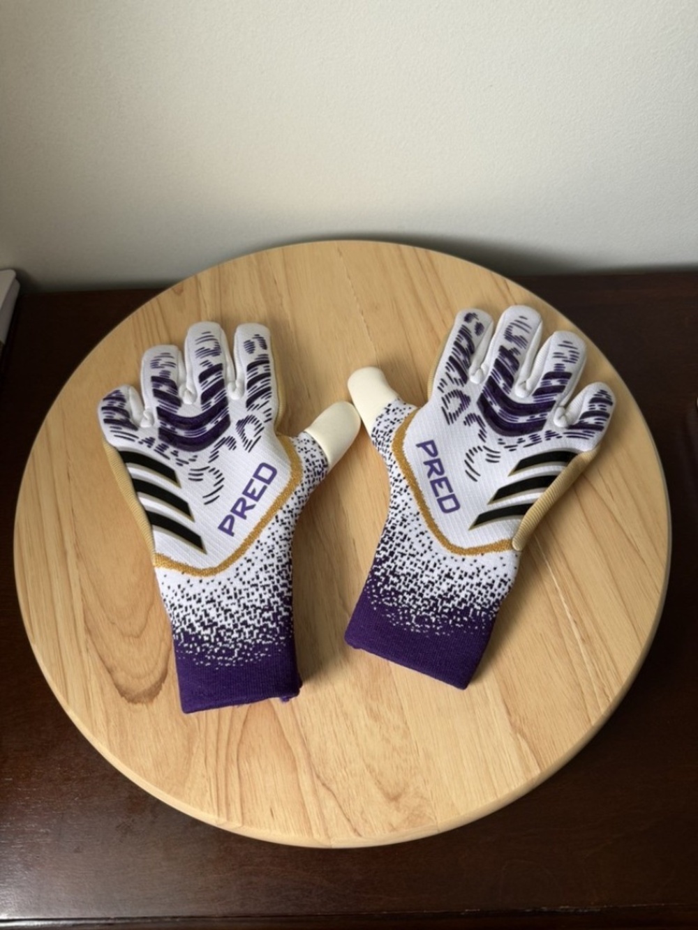 Adidas Predator Pro Promo Goalkeeper Gloves Purple / White Size 5 JZ5791 NEW